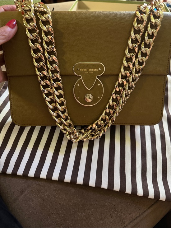 henri bendel Handbags - Henri Bendel Olive Green crossbody with gold chain New Without Tags